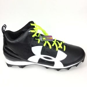 under armour crusher mid football cleats